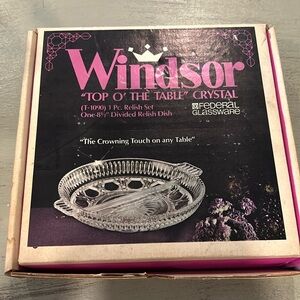 Federal glass pickle dish